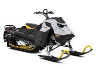 Ski-Doo Summit Adrenaline i lager