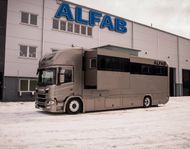 ALFAB Professional 10,9 hästlastbil med utskjut och uppskjut