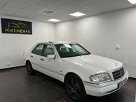 Mercedes-Benz C 180 Elegance 122hk/ 1 års Garanti