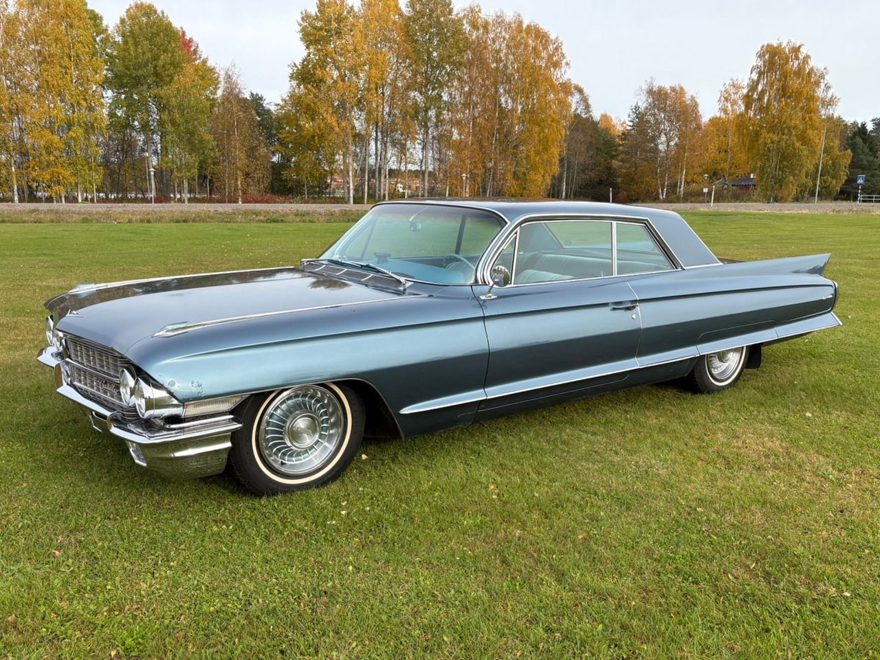 Cadillac Coupe de Ville - Avb...
