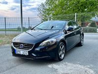 Volvo V40 D3 Geartronic Summum 150hk, Panorama,Navi,Skinn