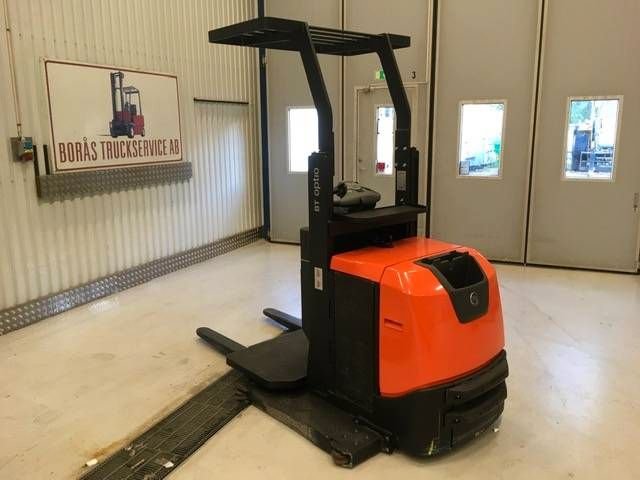 Toyota OSE 100 W