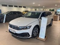 Volkswagen Passat GTE DSG Executive Business 218hk snabb lev