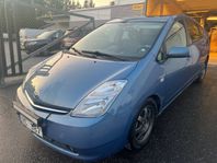 Toyota Prius 1.5 VVT-i +CVT 112hk Besiktad UA 2 Ägare