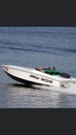 Arrow 830 powerboat