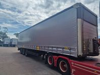 SCHMITZ GARDIN TRAILER,2017 NYBESIKTAD