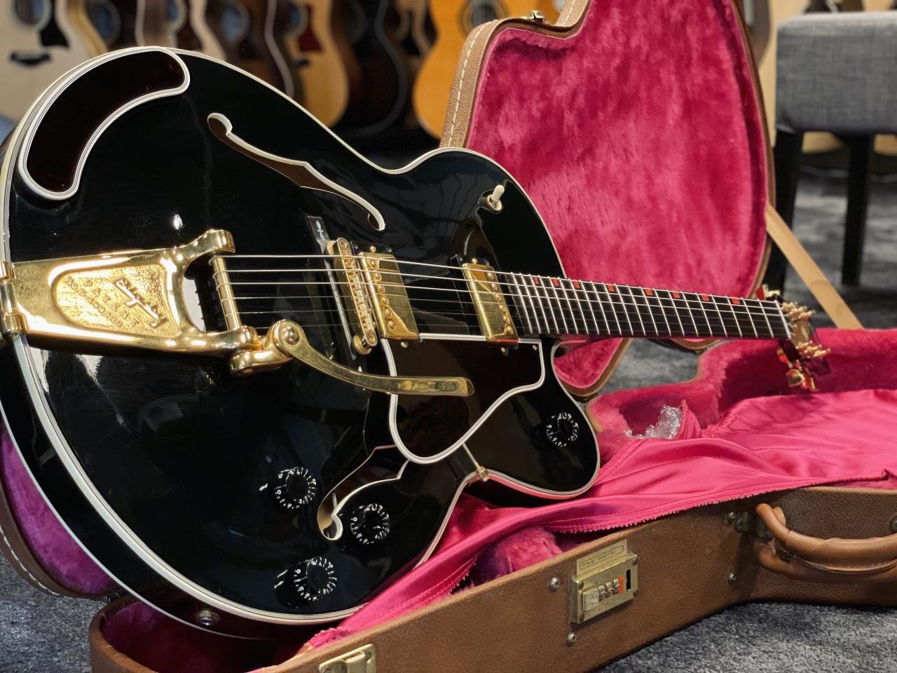 Gibson Chet Atkins Country Ge...