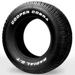 Däck Cooper Cobra GT med vit text