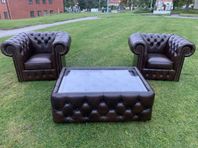 Nytillverkad Chesterfield soffbord i brunfärgad läder