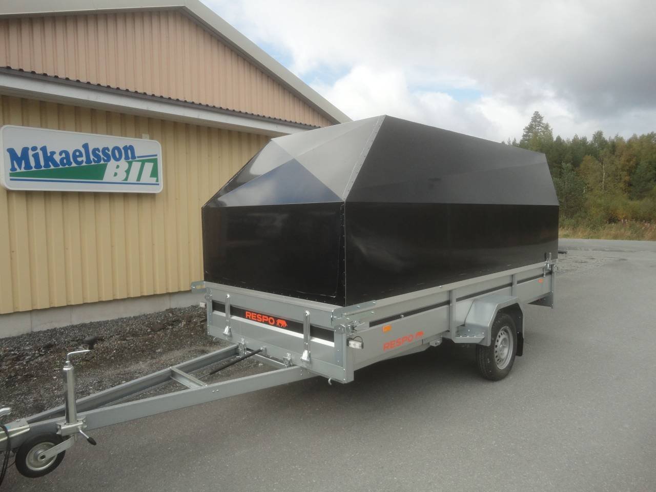 Respo 750M 351L150 obromsad m...