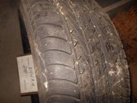 Däck 215/55R16