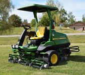 John Deere 8000 A E-cut Hybrid