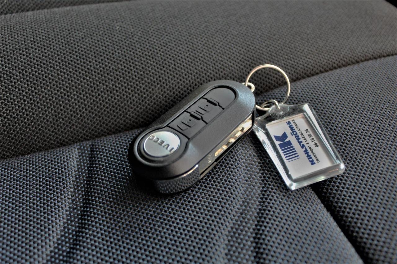 Iveco Daily 35-140 Skåpbil 2.3 JTD Hi-Matic, 136hk, 2021