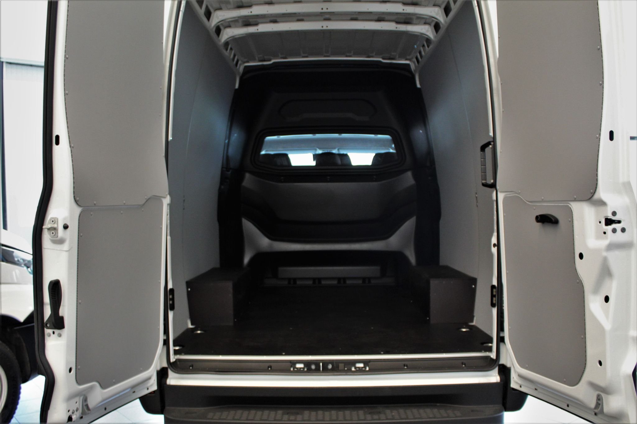 Iveco Daily 35-140 Skåpbil 2.3 JTD Hi-Matic, 136hk, 2021