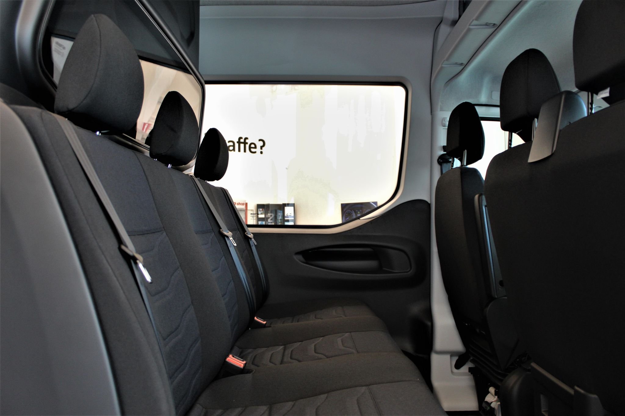 Iveco Daily 35-140 Skåpbil 2.3 JTD Hi-Matic, 136hk, 2021