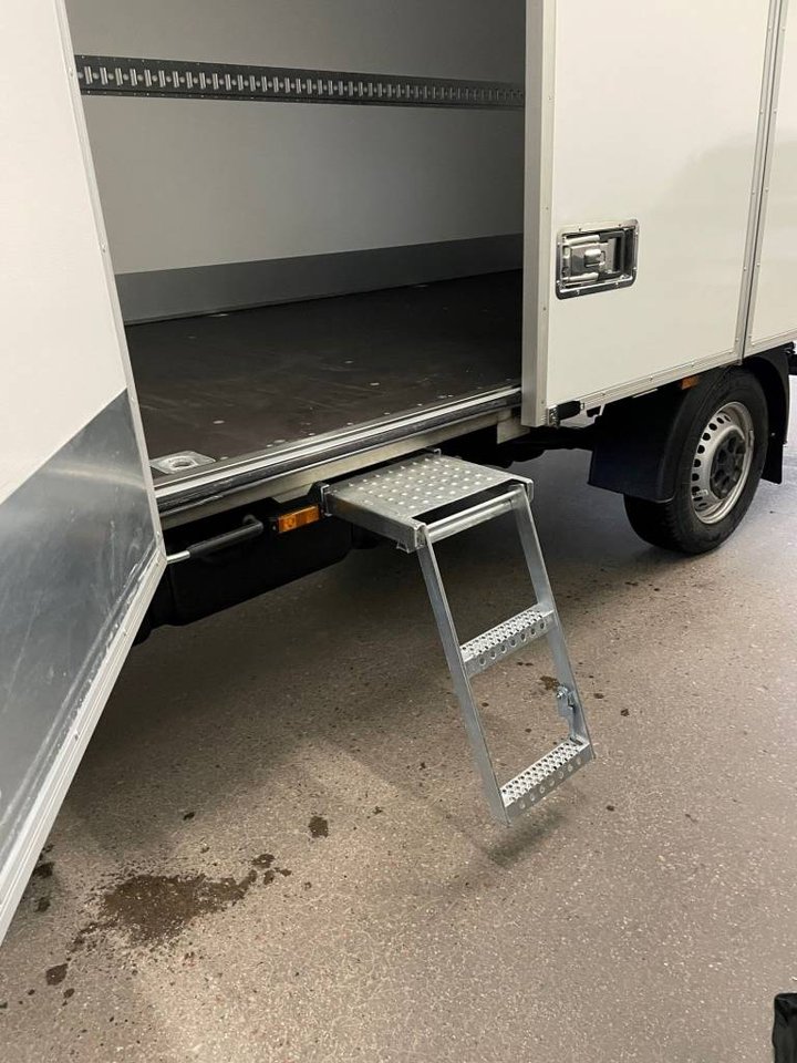 Iveco Daily 35-160 Karosseri Cab 2.3 JTD Hi-Matic, 8-trinn, 156hk, 2021