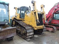 Caterpillar D 8 T med U-blad