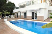 Villa i Mijas Costa, Costa del Sol