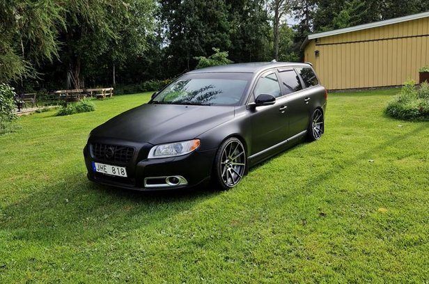 Volvo v70 fas 2 a-traktor säljes i Östhammar - såld eller borttagen