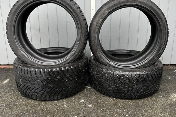 4 st Hakkapeliitta R3 Vinterdäck utan dubb, b - såld eller borttagen