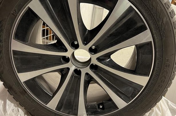 Mercedes original vinterdäck 275/40/R18. E kl - såld eller borttagen