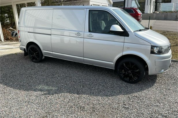 Volkswagen Transporter T28 2.0 TDI Crossbuss - såld eller borttagen