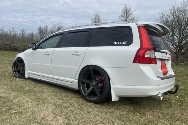 Volvo v70 fas 2 D5 -09 säljes i Linköping | B - såld eller borttagen