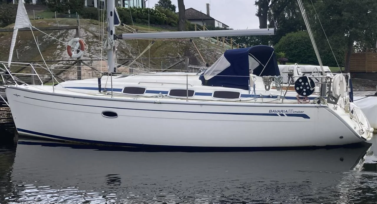 2006 BAVARIA 33 Cruiser image