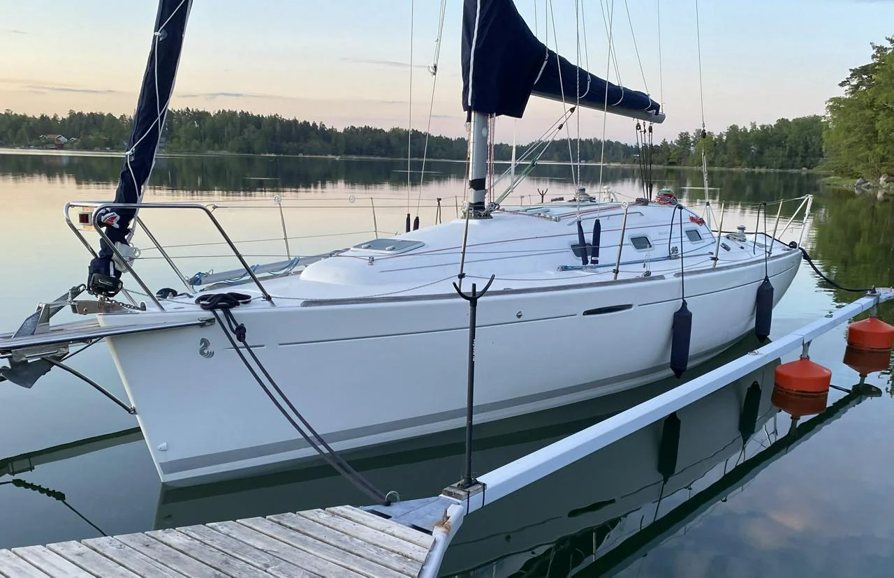 Beneteau First 31.7 Uthyres v31, 32 och 33 image