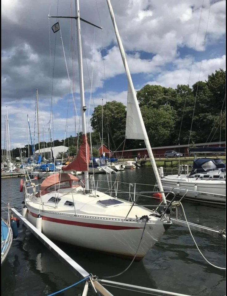 Segelbåt trio 80 - 1982 image