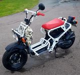 HONDA ZOOMER , låga 606 mil