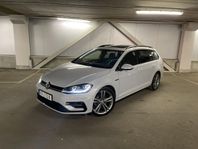 Volkswagen Golf Nyservad/Pano/CockPit/M-värmare/B-kam