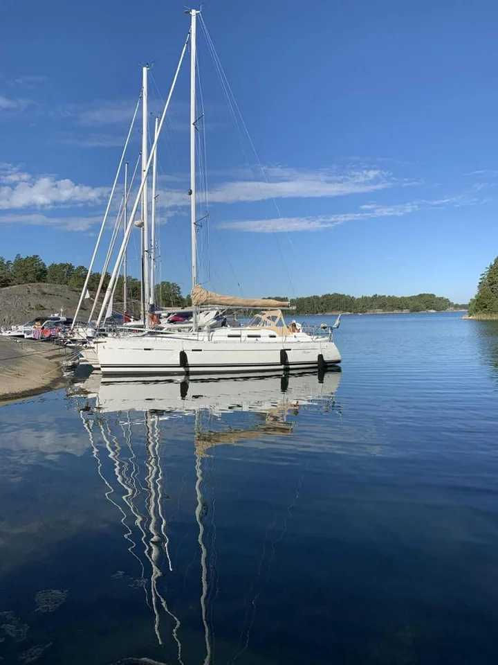 Beneteau Oceanis 373 Clipper, 2004 image