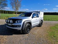 Volkswagen Amarok med hundkåpa