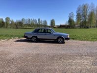 Volvo 240 2.3 GL