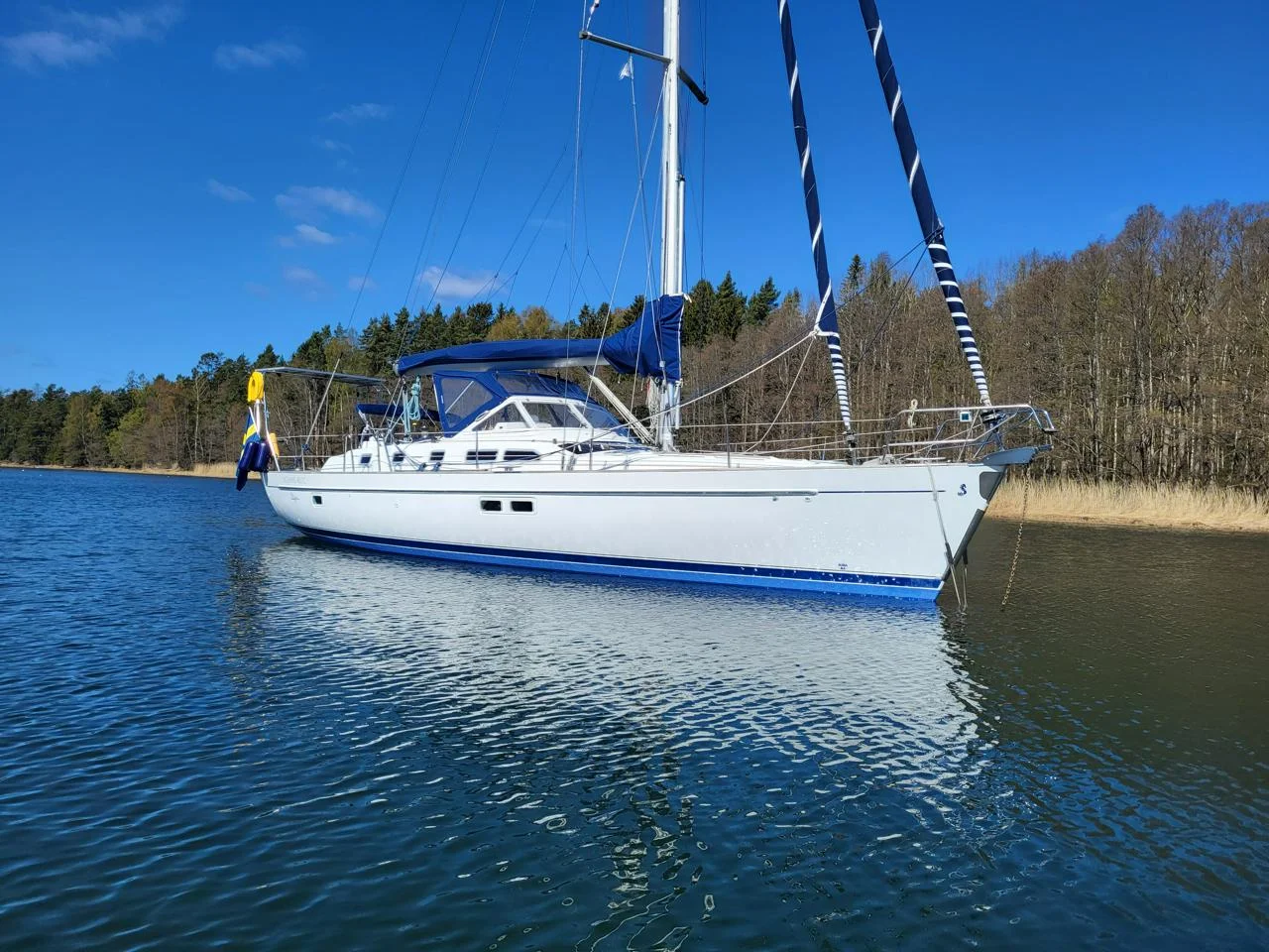 Beneteau Oceanis Clipper 42 CC image