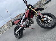 Derbi drd racing Limited Edition 2007 med massor tillbehör