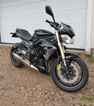 Triumph street triple 675