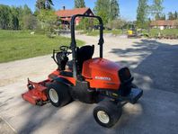 Kubota F3890 