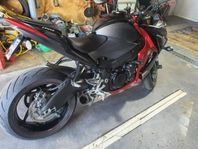 Suzuki gsx 1000