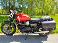 Triumph street twin 900