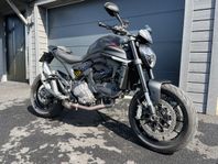 Ducati Monster 950 Plus Dark Stealth Edition