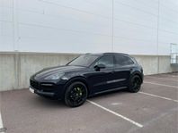 Porsche Cayenne 462hk E-Hybrid SportDesign välutrustad