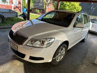 Skoda Octavia Kombi 1.6 TDI 4x4 Euro 5