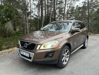 Volvo XC60 D5 AWD Geartronic Summum - KEYLESS