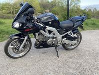 SUZUKI SV650S