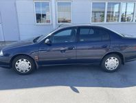 Toyota Avensis Sedan 1.8 VVT-i. 100% rostfri