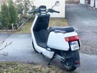 EU-moped NIU N+Sport (2019)
