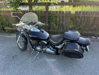 Yamaha Dragstar 650 med mycket tillbehör