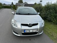 Toyota Auris 5-dörrar 1.6-4D Euro 5